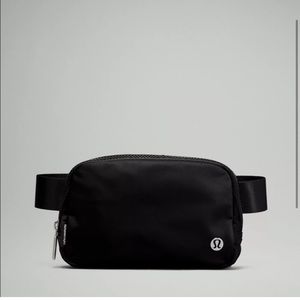 Black Lululemon Belt Bag NWT